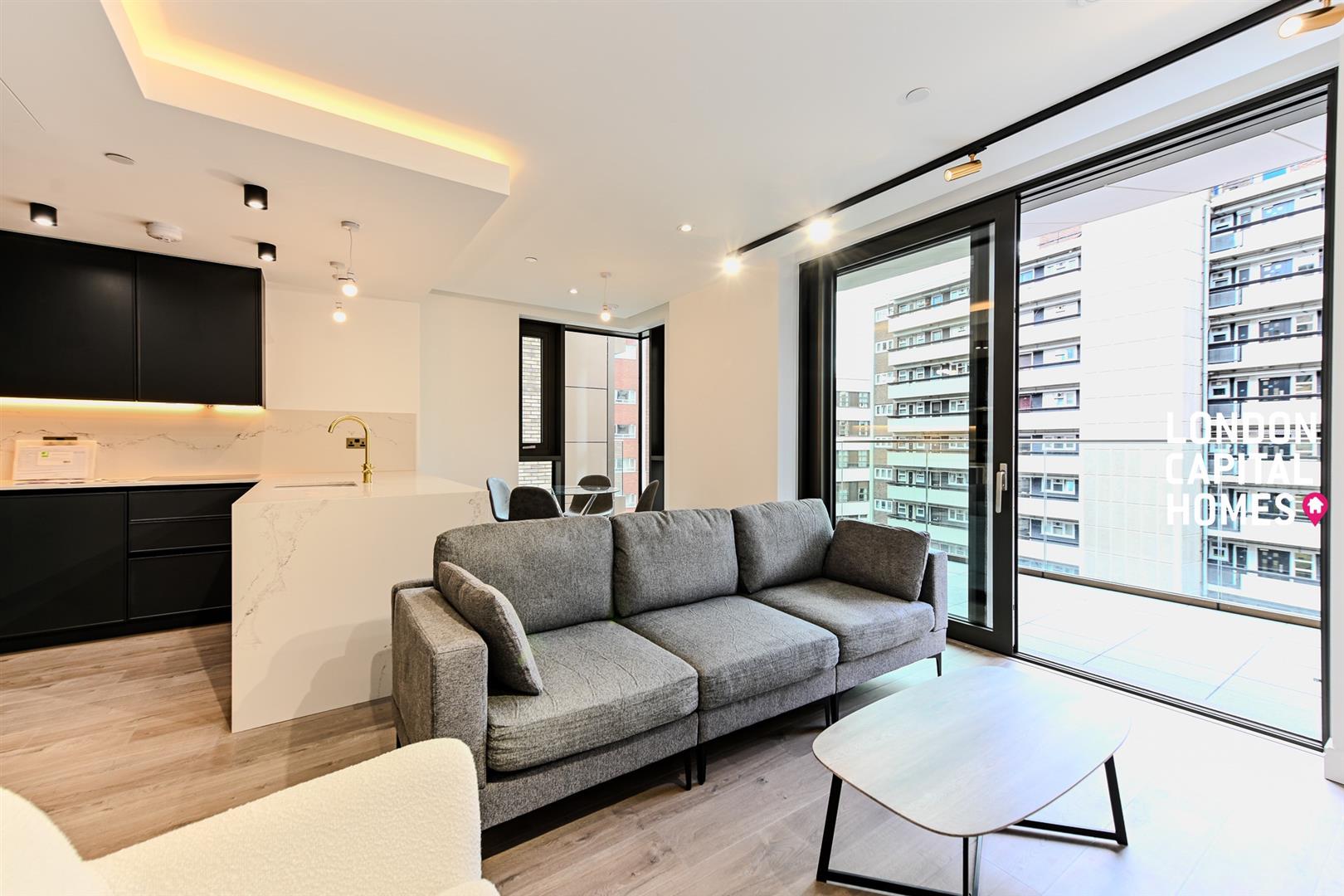 2 bed property in Siena House, 11 Bollinder Place, London